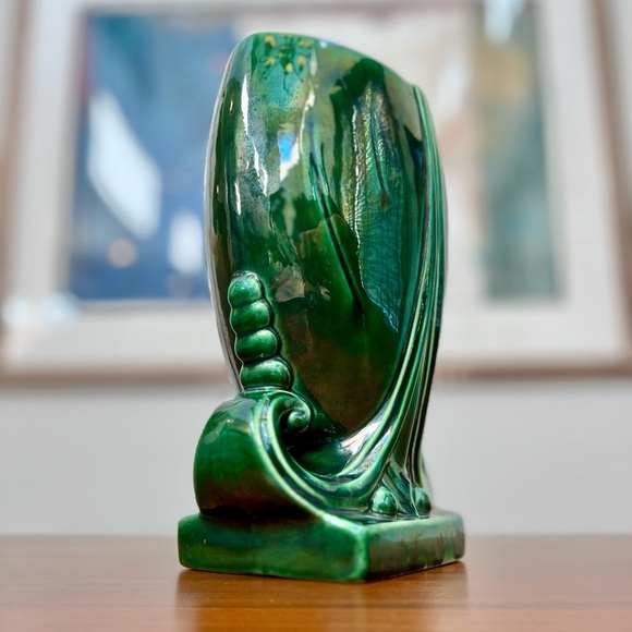 Vintage/Antique Green Glazed Ceramic Vase Pottery - Picture 2 of 9